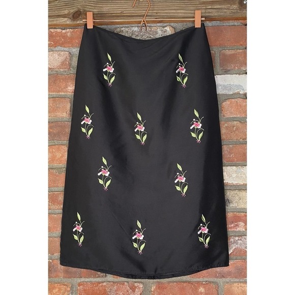 Tibi Dresses & Skirts - VINTAGE Deadstock Y2K Tibi Silk Floral Embroidered Skirt Size 6